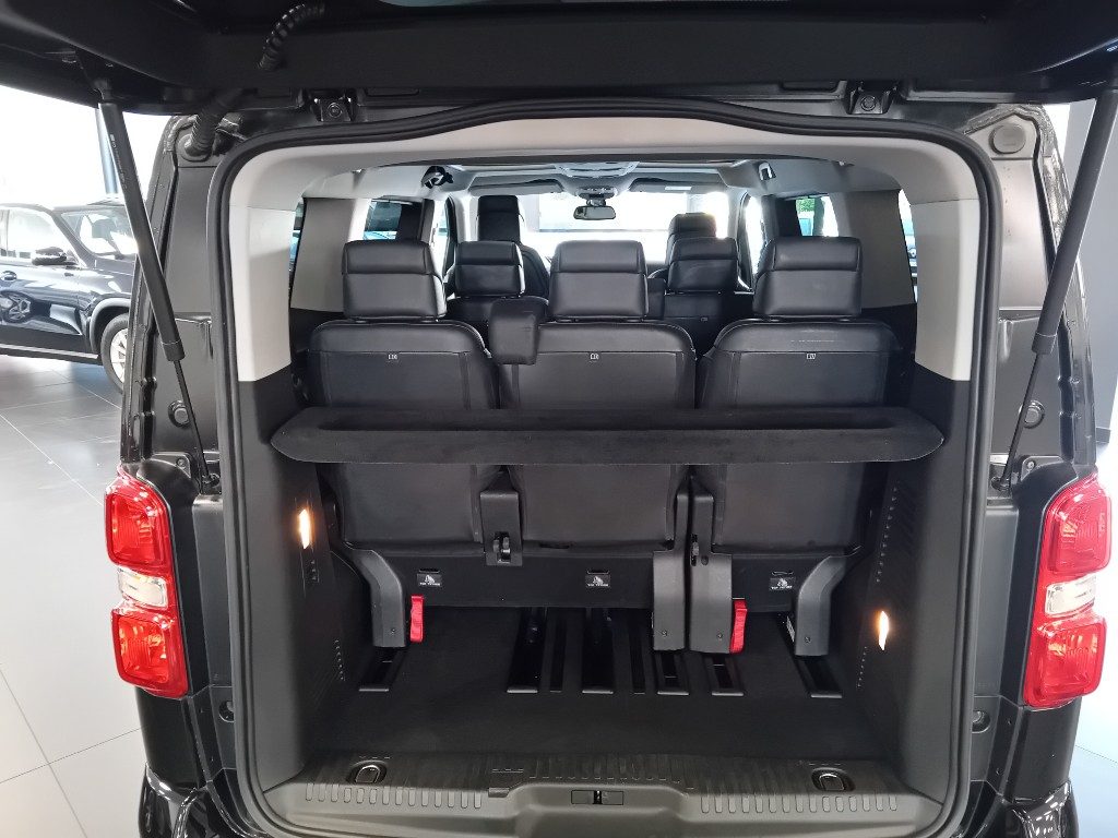 Clicca per ingrandire Traveller - BlueHDi 180 S&S EAT8 Long Allure IVA INCLUSA