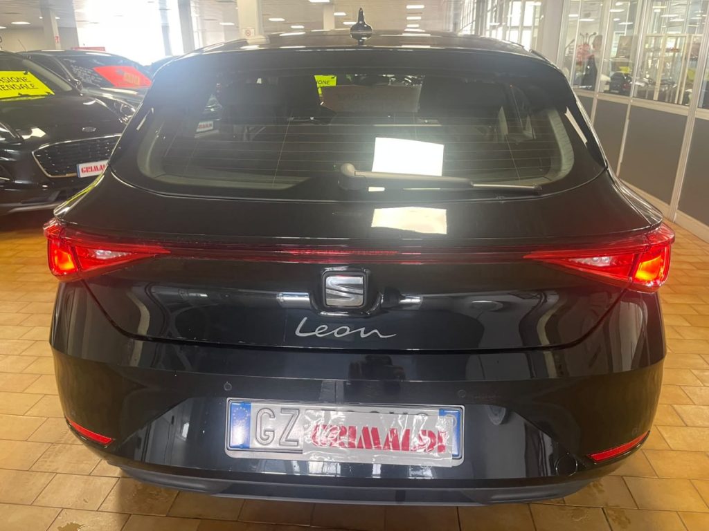 SEAT Leon 1.5 E TSI DSG Business VIDEO LED MHEV 17 - 6
