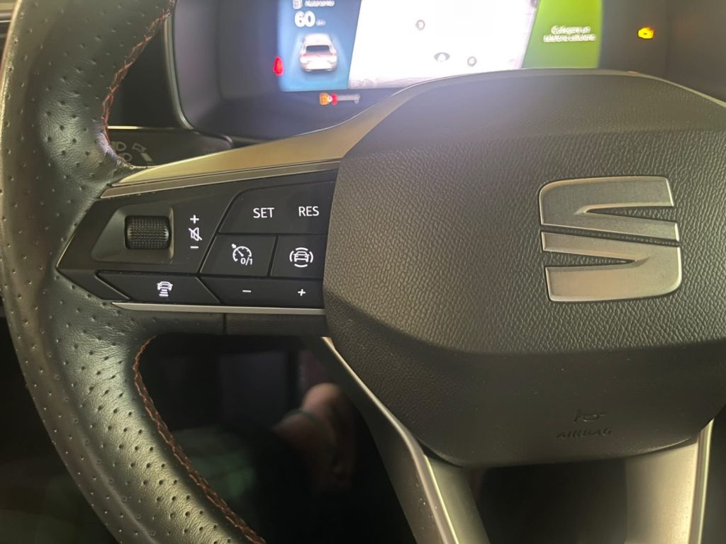 SEAT Leon 1.5 TSI FR 18 VIDEO LED C/GRIMALDI SPECIAL DAY - 20