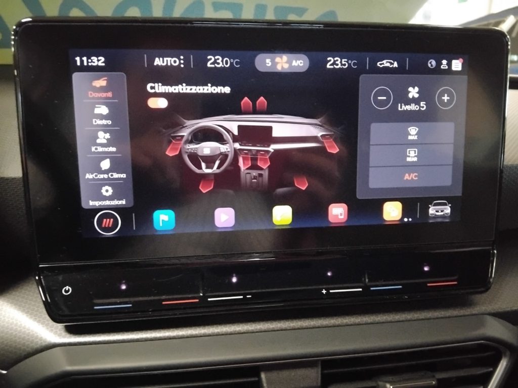 SEAT Leon 1.0 eTSI DSG Business MHEV C/GRIMALDI SPECIAL DAY - 25