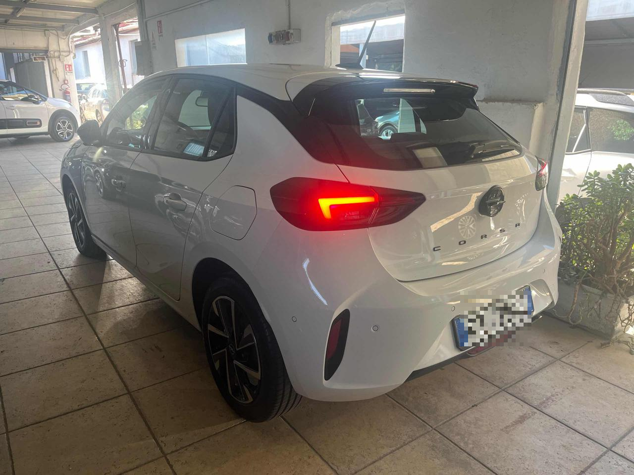 OPEL Corsa 1.2 100 CV GS