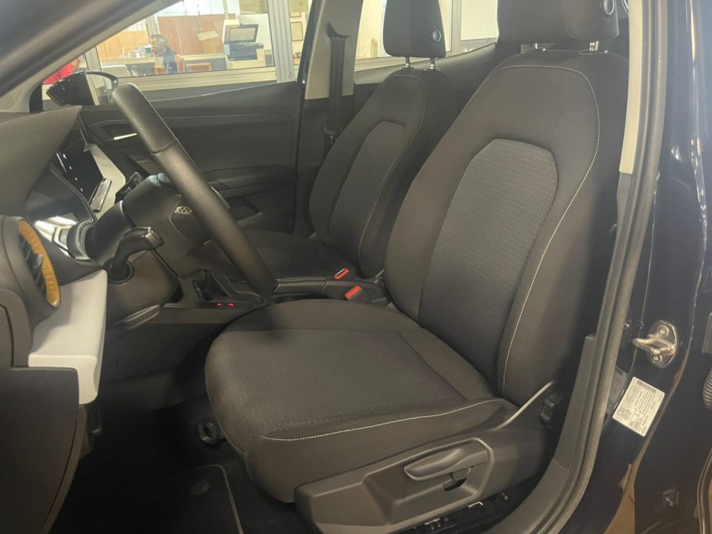 SEAT Ibiza 1.0 TGI 5 porte Business - 13