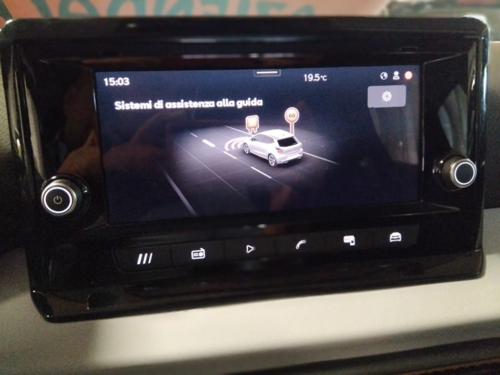 SEAT Ibiza 1.0 EcoTSI 95 CV Style LED C/GRIMALDI SP.DAY - 22