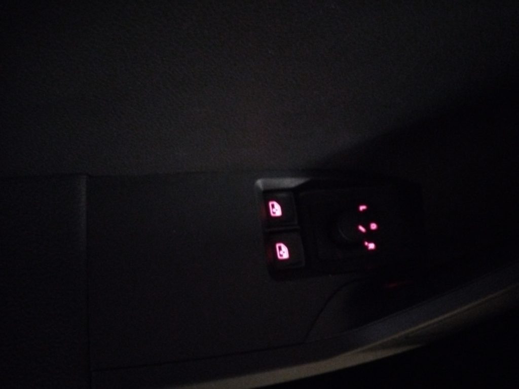 SEAT Ibiza 1.0 EcoTSI 95 CV Style LED C/GRIMALDI SP.DAY - 25