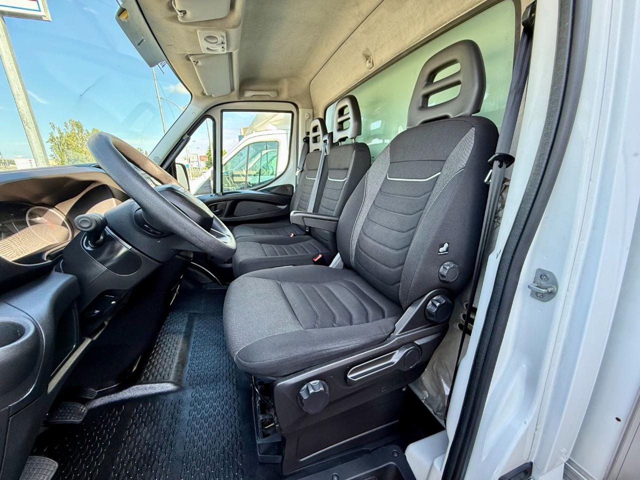 IVECO DAILY  35c140 - 8