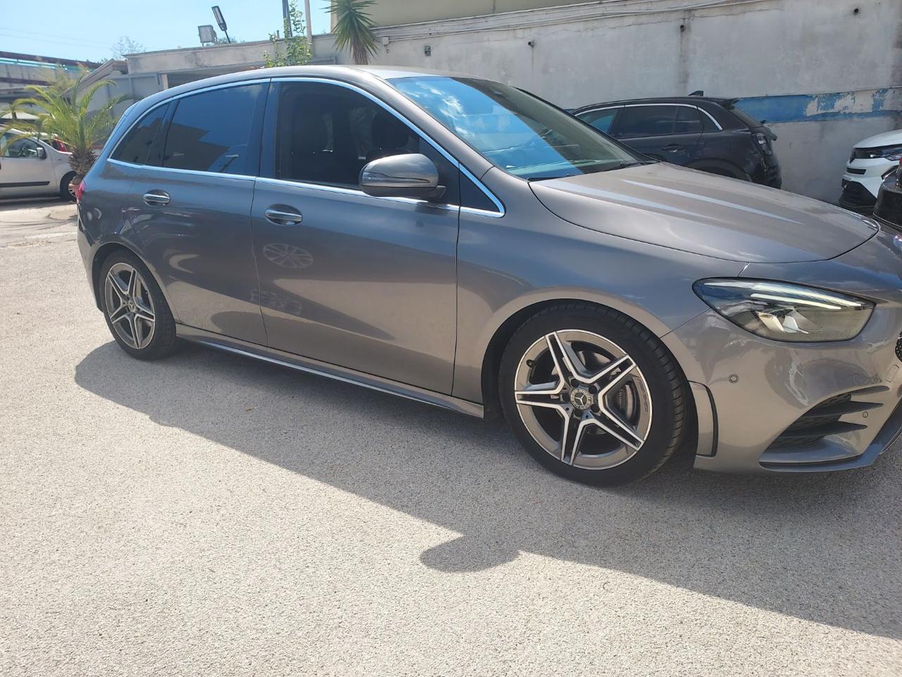 MERCEDES-BENZ B 180 180 CDI AMG PREMIUM