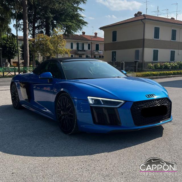 AUDI R8 Spyder 5.2 FSI quattro S tronic Cabrio 