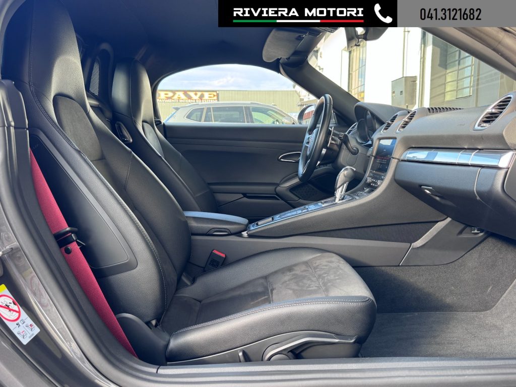 PORSCHE Boxster 2.0 PDK - 9