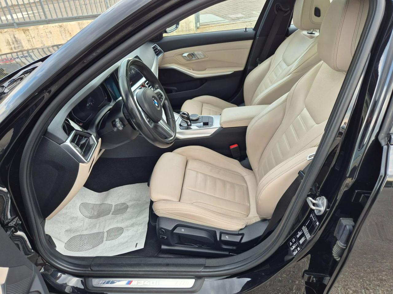 BMW 340 M 340i xDrive Touring - 9
