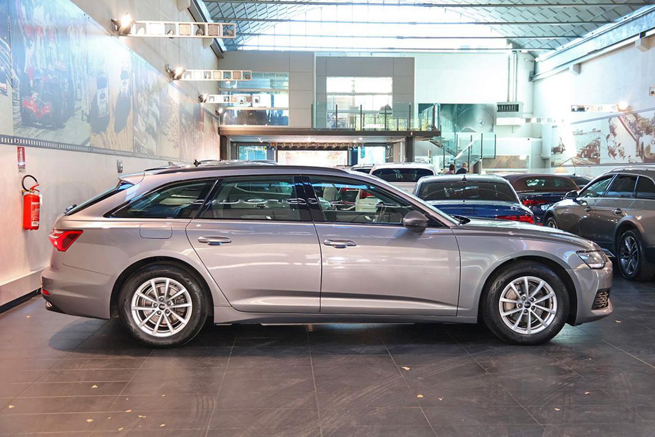 AUDI A6 35 TDI Avant S-Tronic Business - 2