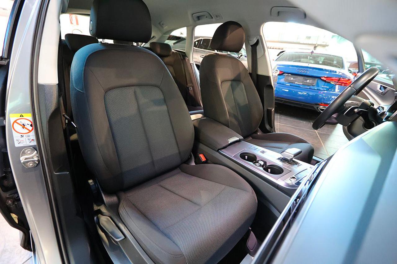 AUDI A6 35 TDI Avant S-Tronic Business - 17