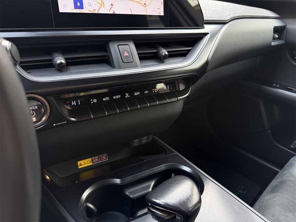 LEXUS UX 250h 2.0 URBAN TELECAMERA POST. IVA ESP PREZZO REALE - 16