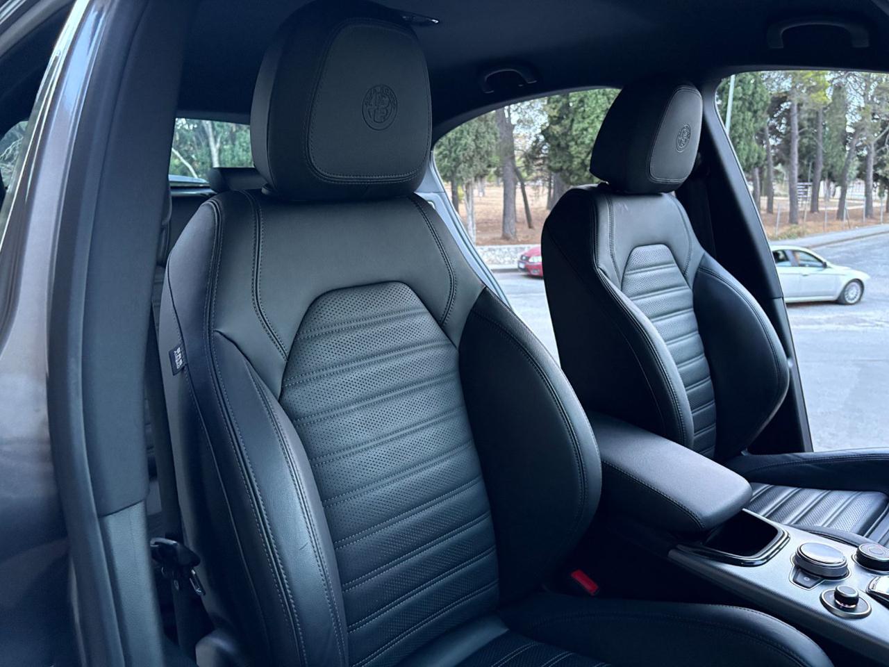 ALFA ROMEO Stelvio 2.2 Turbodiesel 210 CV AT8 Q4 Veloce - 10