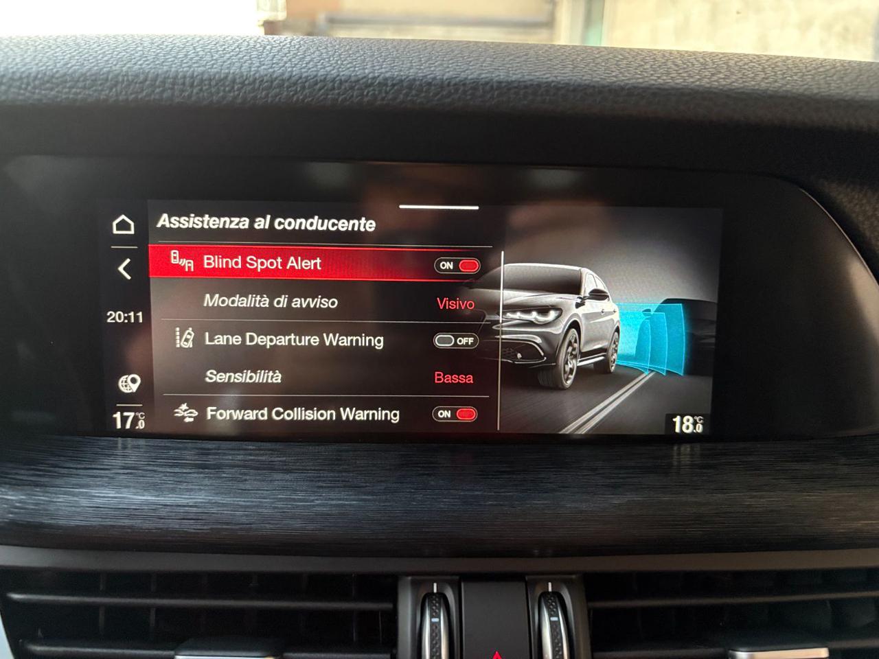 ALFA ROMEO Stelvio 2.2 Turbodiesel 190 CV AT8 Q4 Sprint TETTO - 28