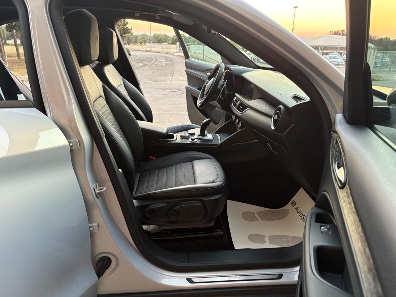 ALFA ROMEO Stelvio 2.2 Turbodiesel 190 CV AT8 Q4 Sprint TETTO - 11