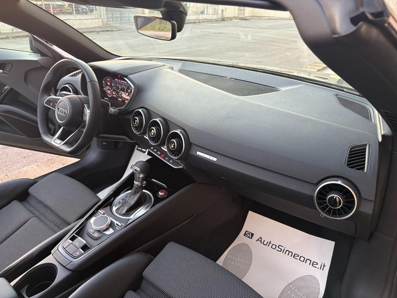 AUDI TT Roadster 40 2.0 TFSI S tronic S line - 13