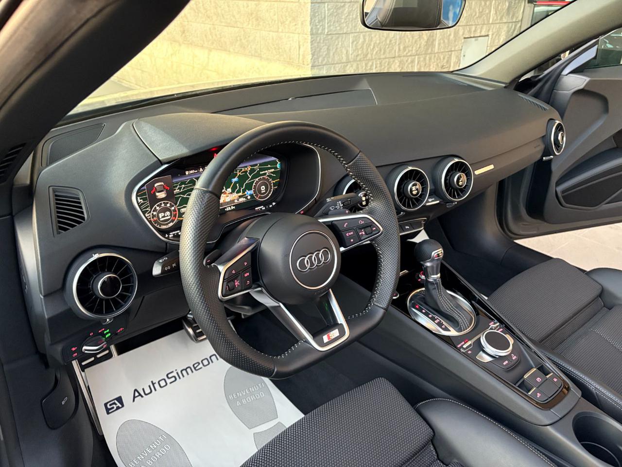 AUDI TT Roadster 40 2.0 TFSI S tronic S line - 11