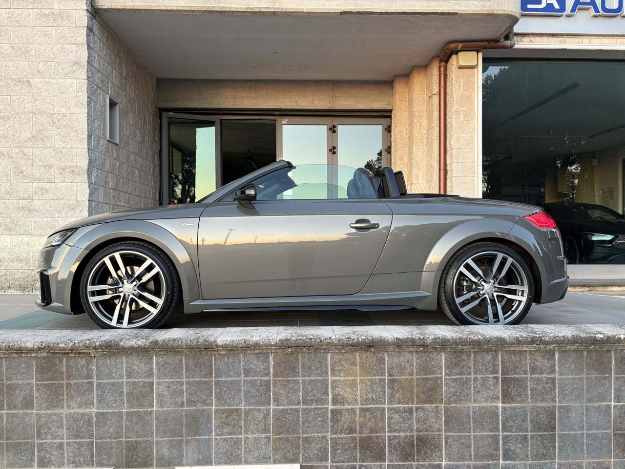 AUDI TT Roadster 40 2.0 TFSI S tronic S line - 7
