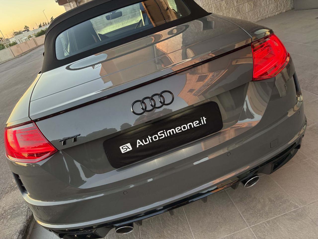 AUDI TT Roadster 40 2.0 TFSI S tronic S line - 36
