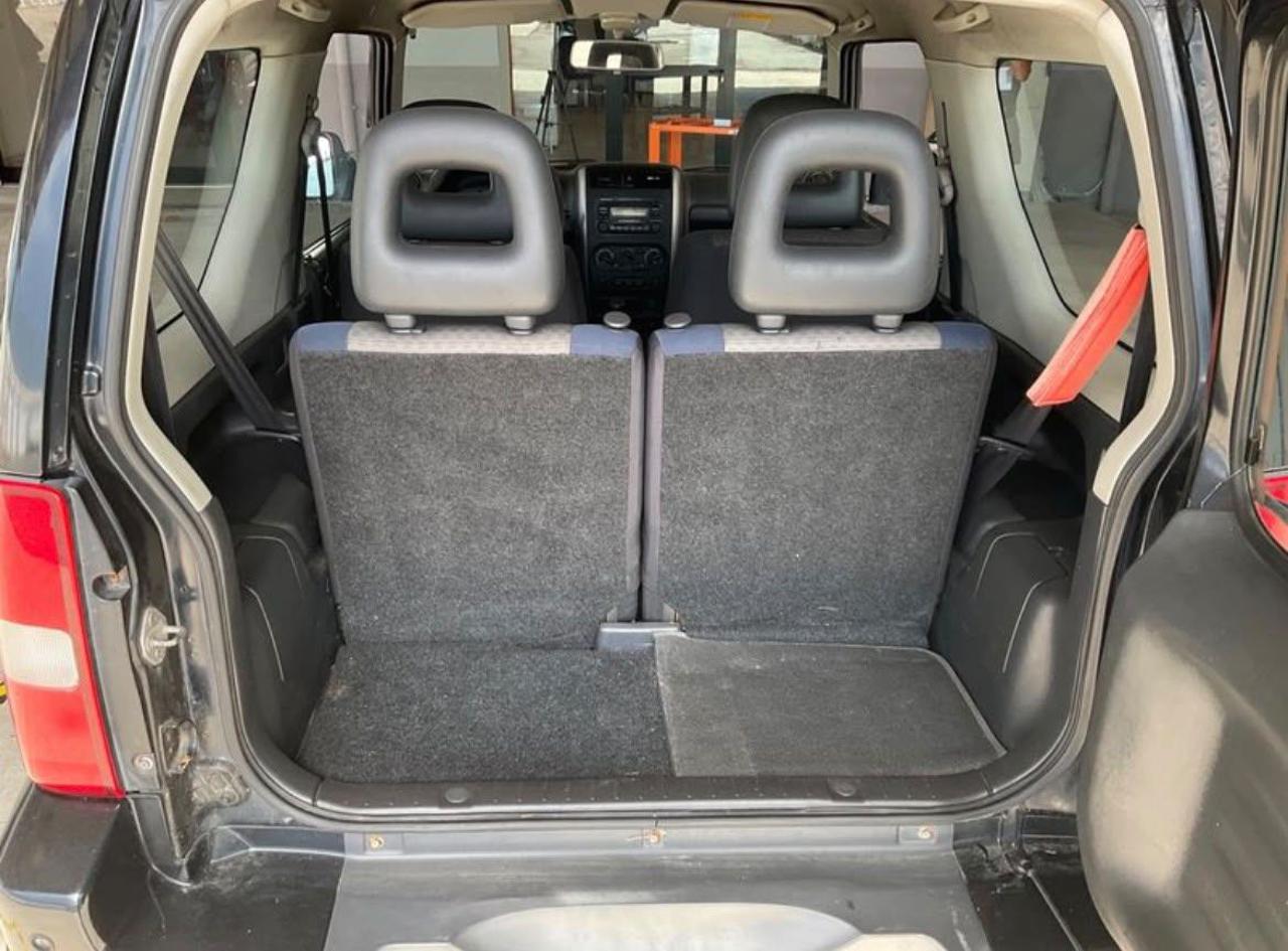 SUZUKI Jimny 1.3i 16V Berline Maori SE - 8