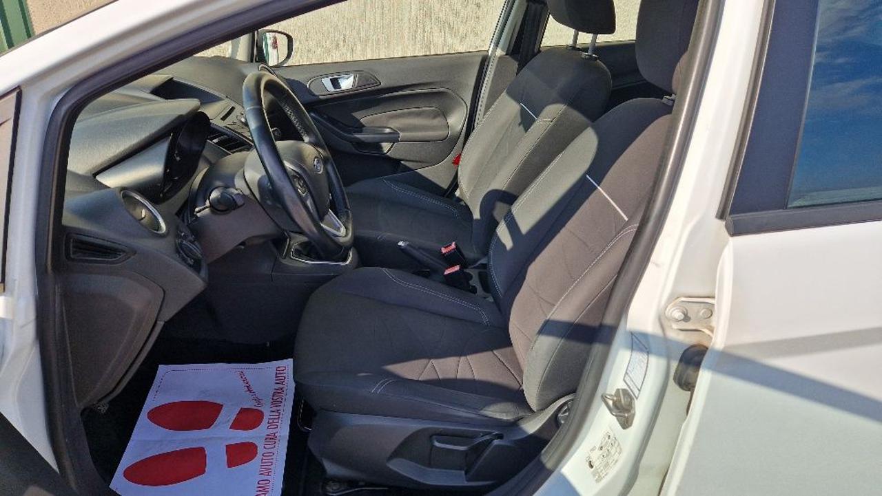 FORD Fiesta 1.4 5 porte Bz.- GPL OK NEOPATENTATI - 5