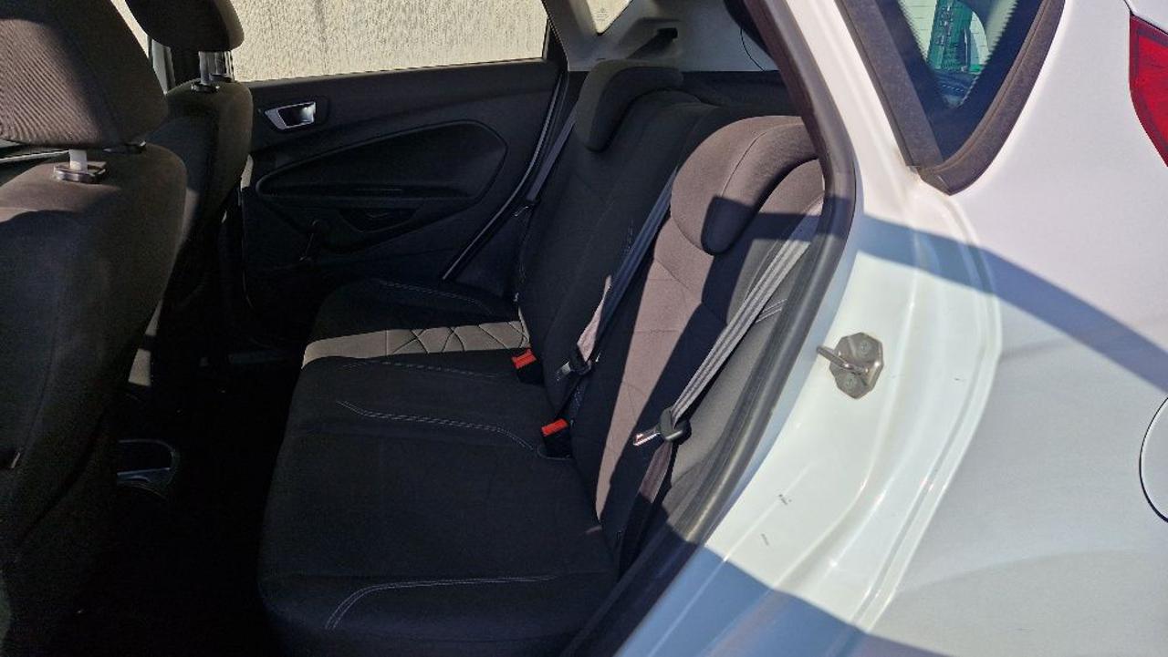 FORD Fiesta 1.4 5 porte Bz.- GPL OK NEOPATENTATI - 12