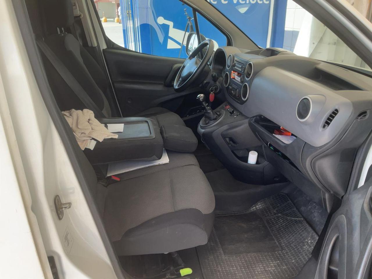 PEUGEOT Partner BlueHDi  L2 Furgone Premium - 15