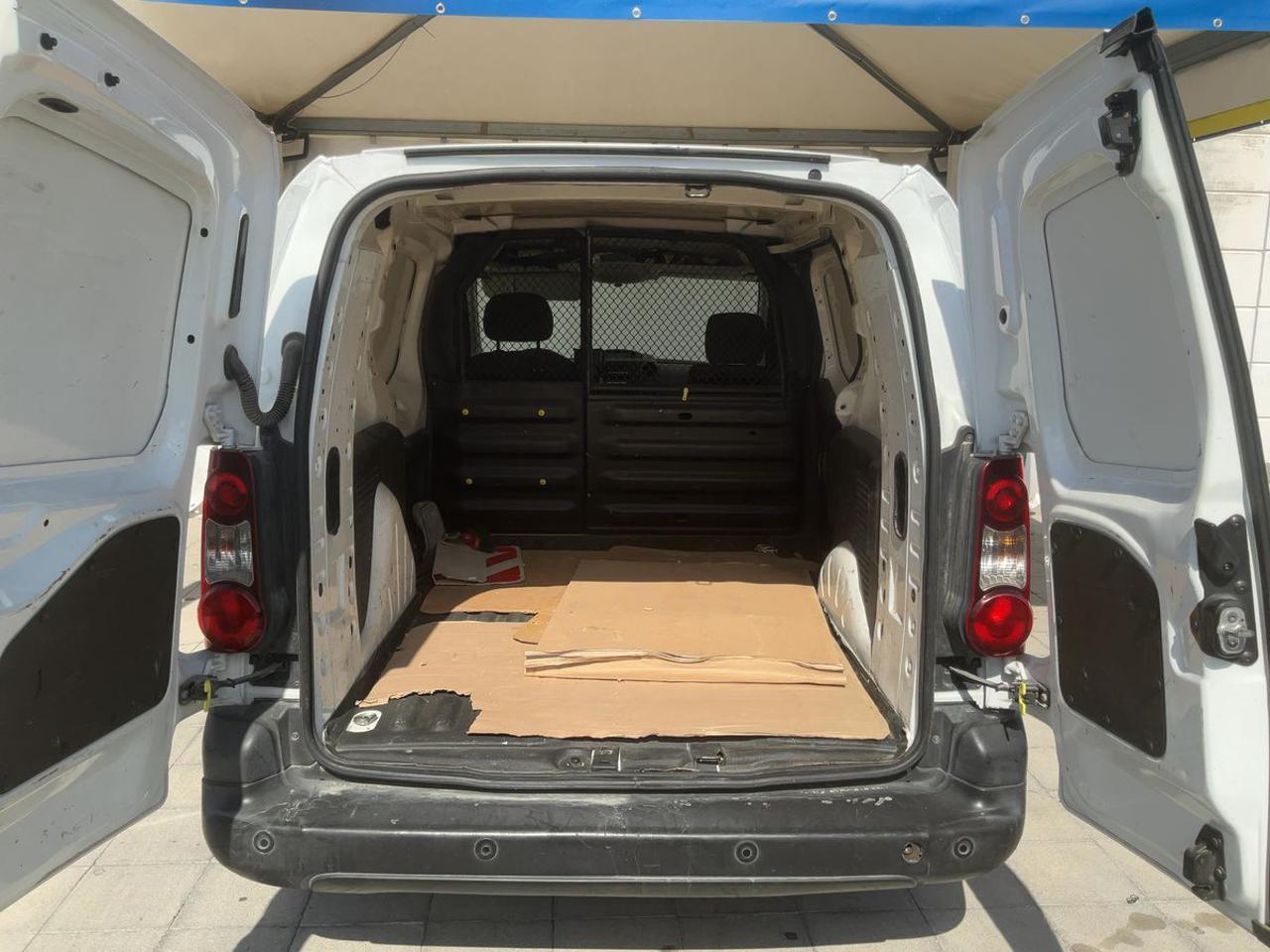 PEUGEOT Partner BlueHDi  L2 Furgone Premium - 17