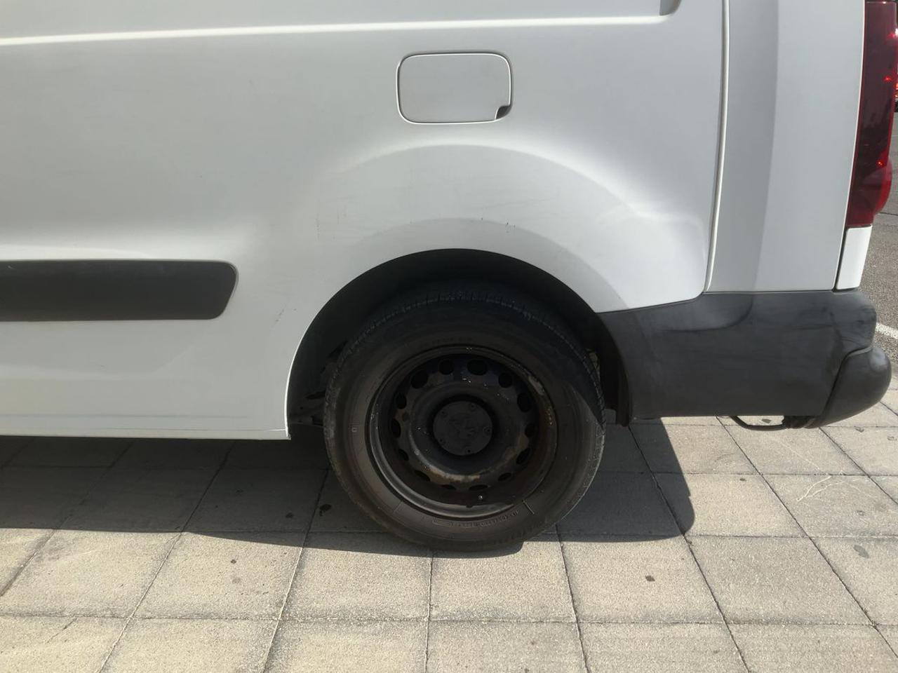 PEUGEOT Partner BlueHDi  L2 Furgone Premium - 10
