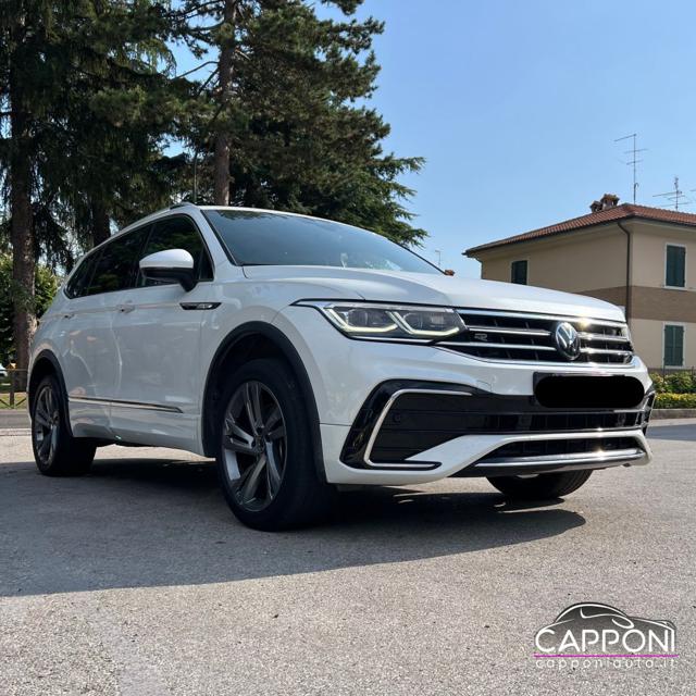 VOLKSWAGEN Tiguan 2.0 TDI 200 CV 4x4 R-Line TETTO 