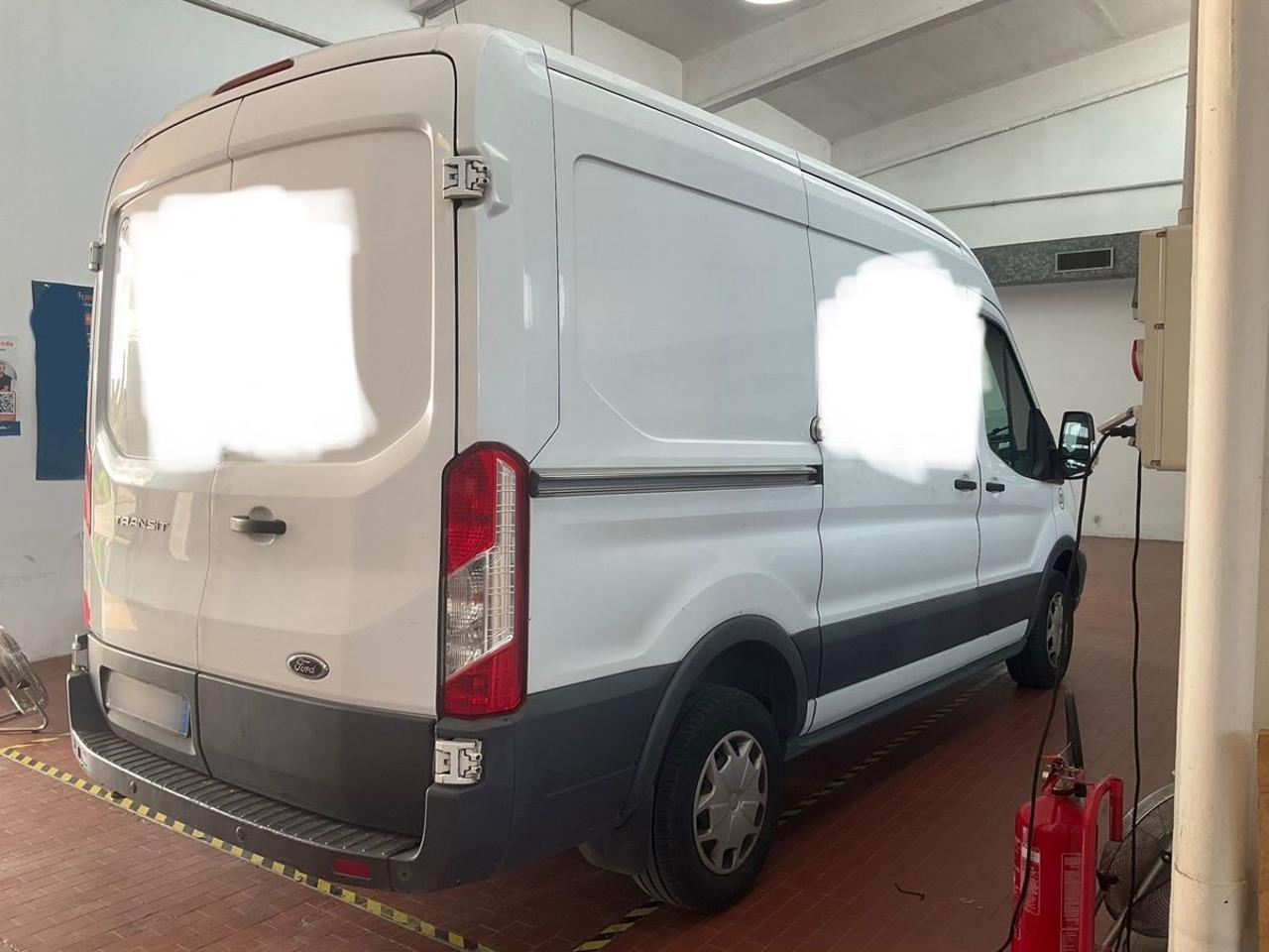 FORD Transit 310 2.0TDCi EcoBlue 130CV - 9