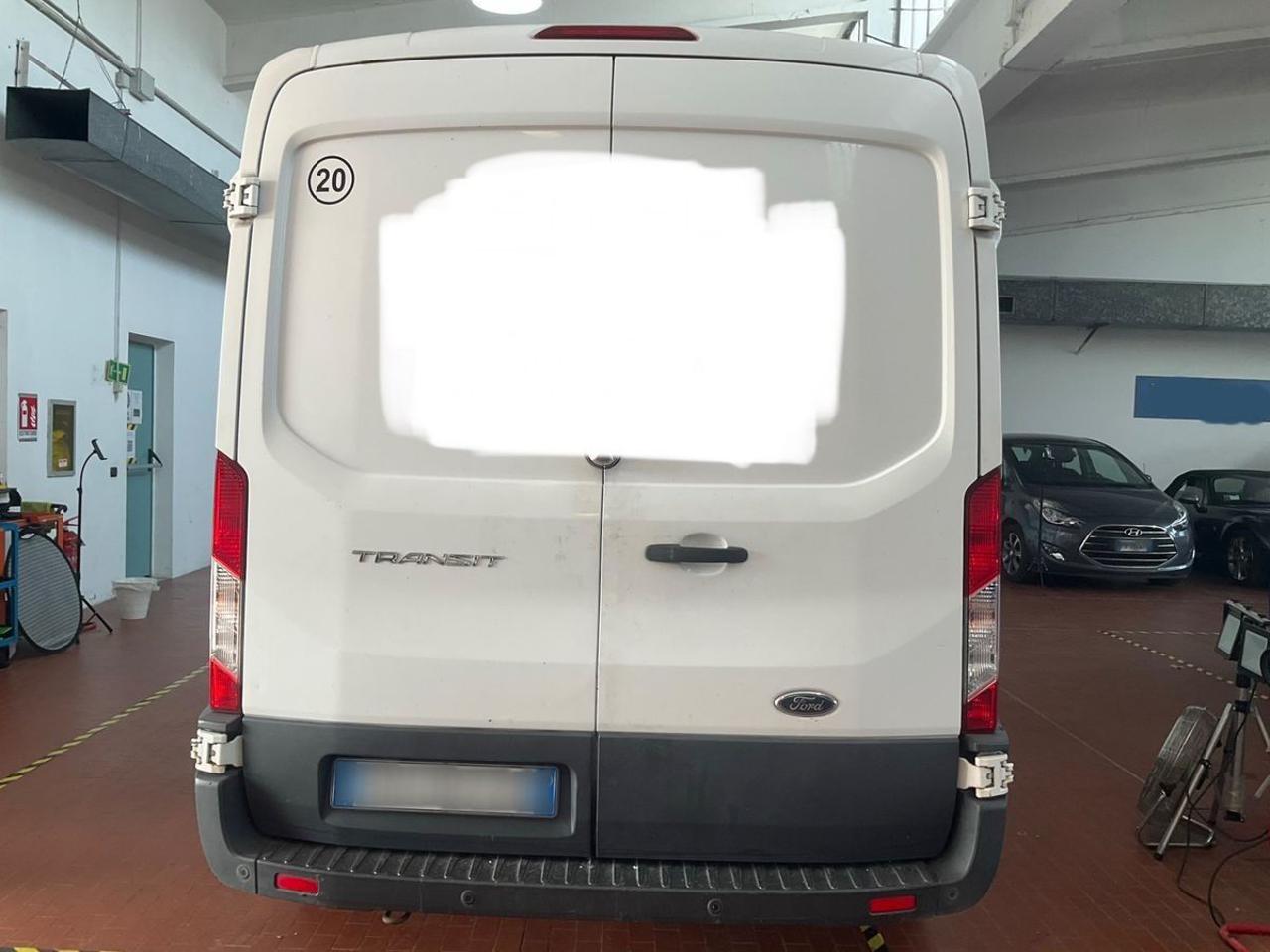FORD Transit 310 2.0TDCi EcoBlue 130CV - 8