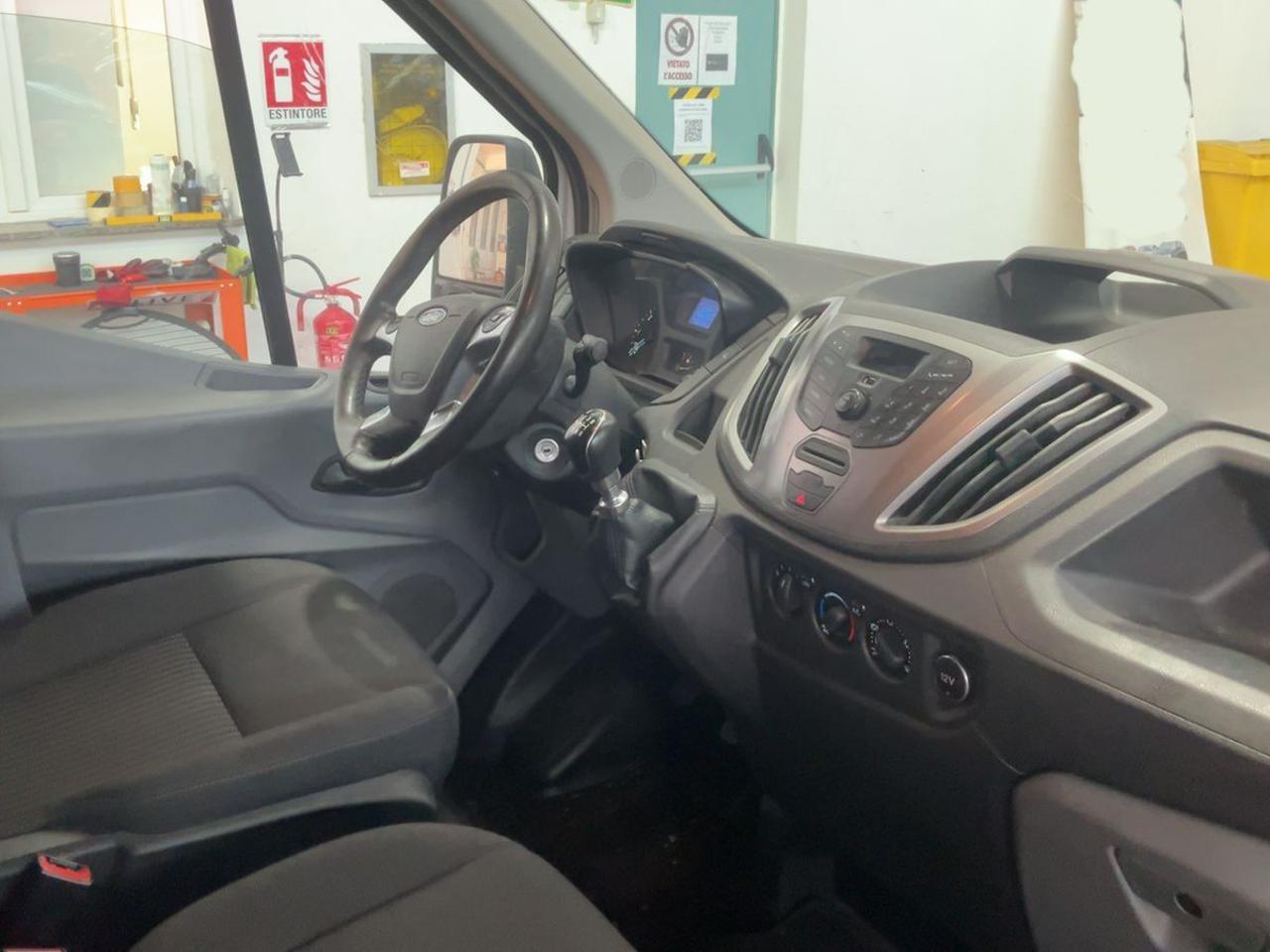 FORD Transit 310 2.0TDCi EcoBlue 130CV - 15