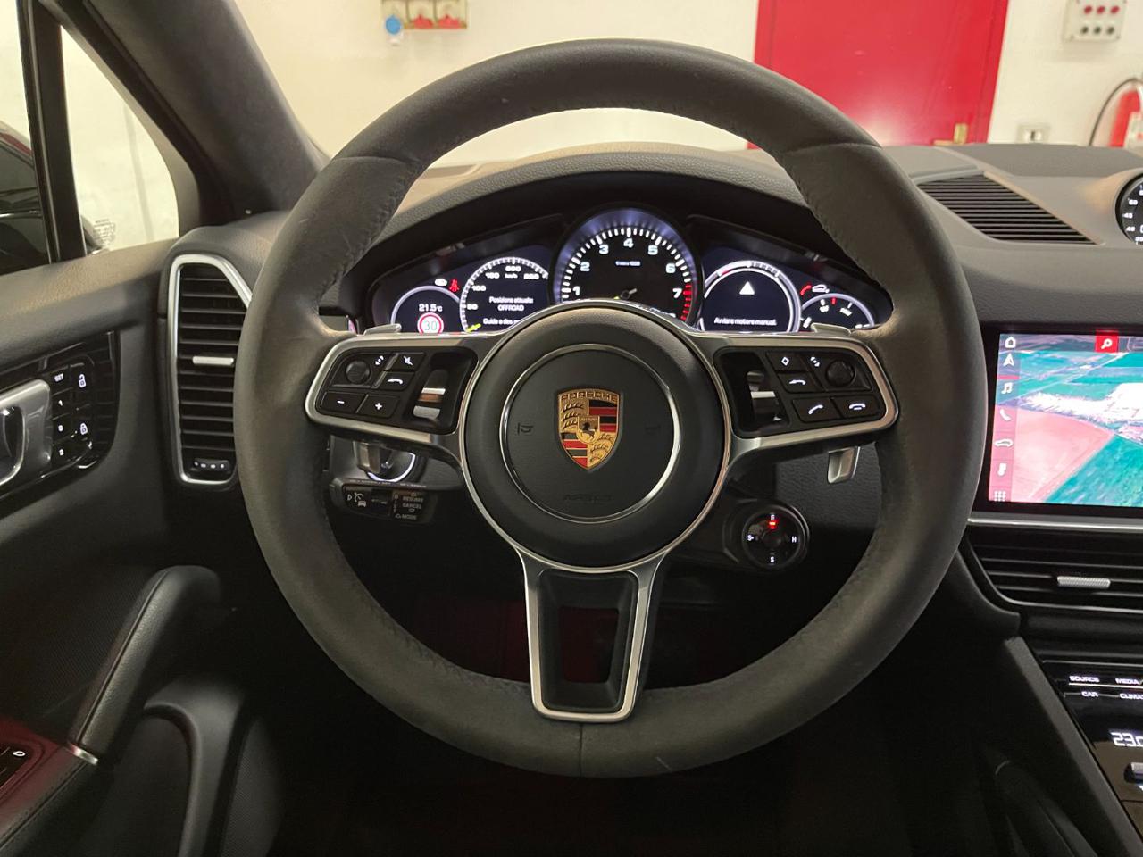Cayenne 23