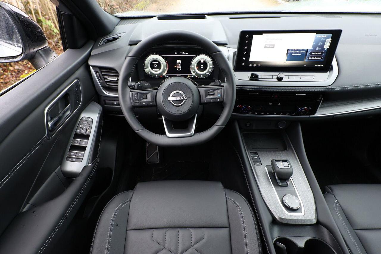 NISSAN Qashqai MHEV 158 CV Xtronic Tekna - 4