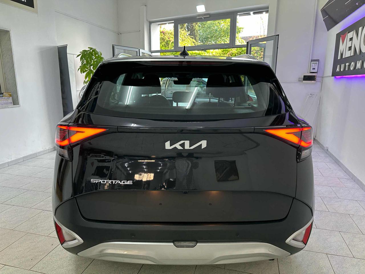 KIA Sportage 1.6 CRDi MHEV Business - 6