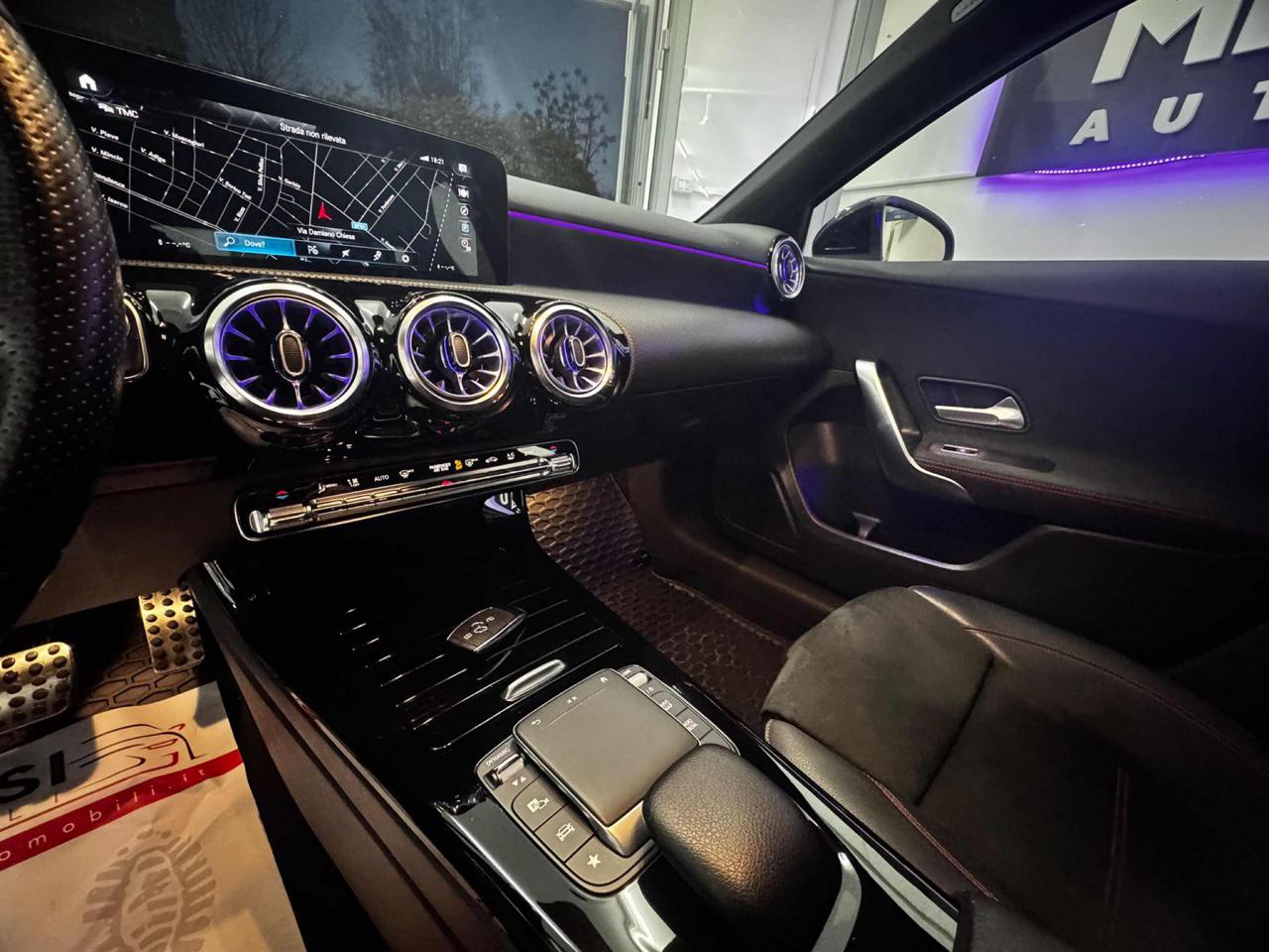 MERCEDES-BENZ A 180 d Automatic Premium AMG - 16