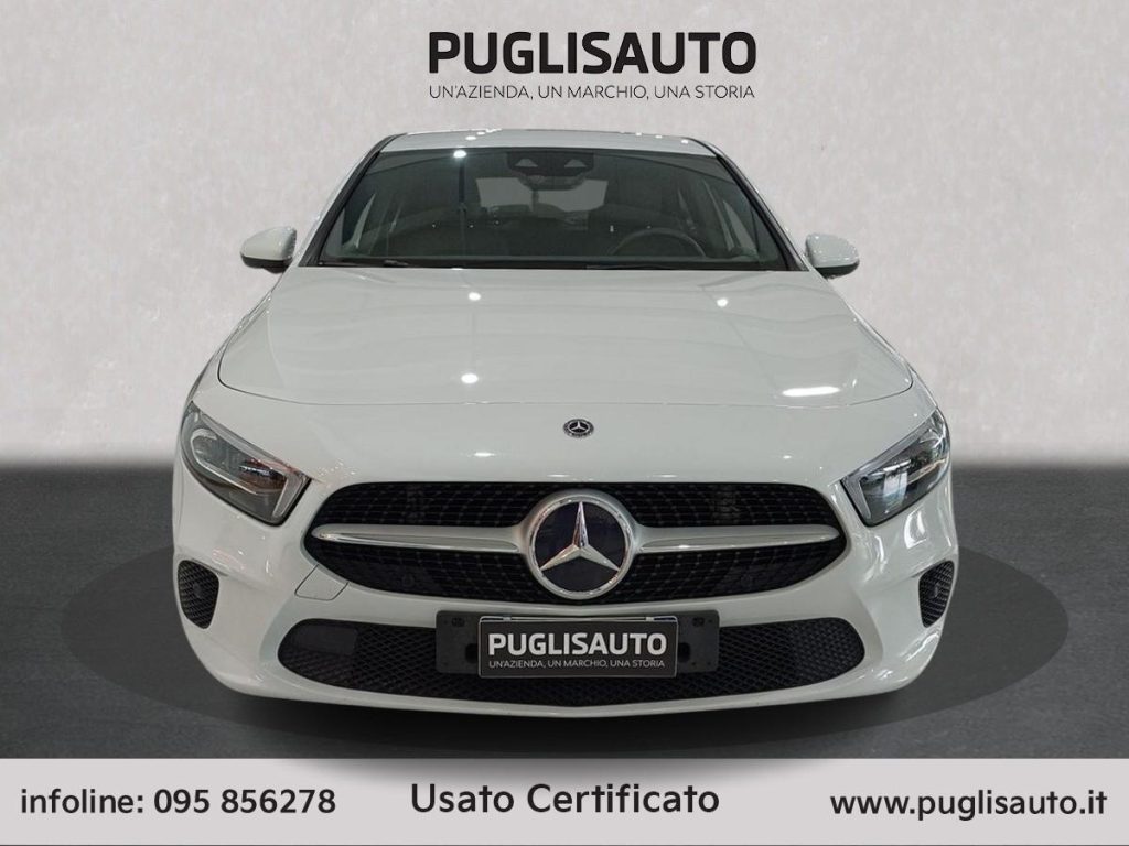 MERCEDES-BENZ A 180 d Automatic Premium - 2