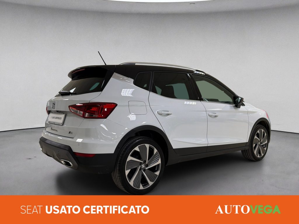 SEAT Arona 1.0 ecotsi fr 95cv - 4