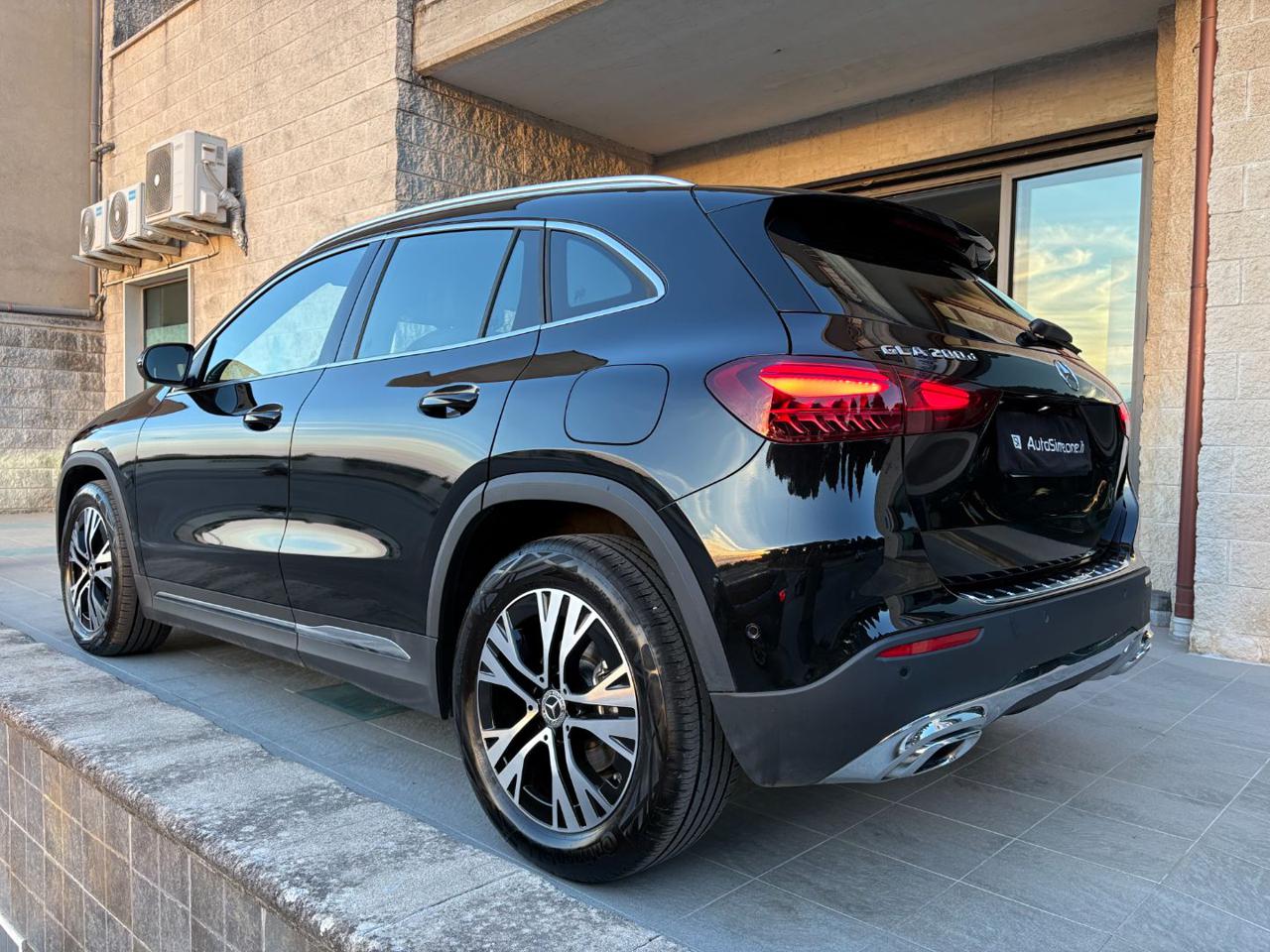 MERCEDES-BENZ GLA 200 d Automatic Business Extra - 7