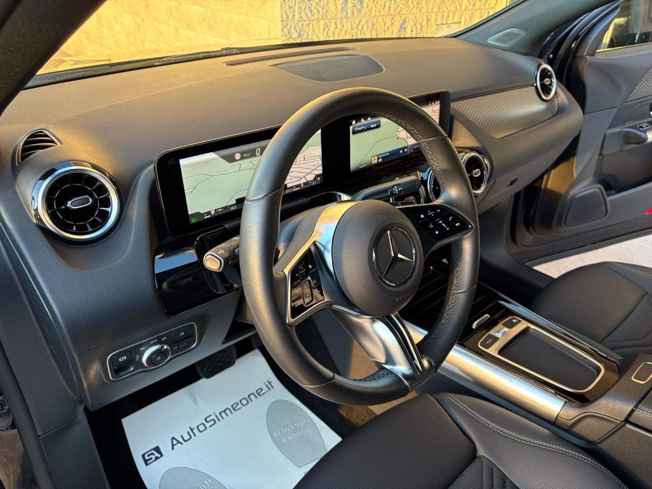 MERCEDES-BENZ GLA 200 d Automatic Business Extra - 12