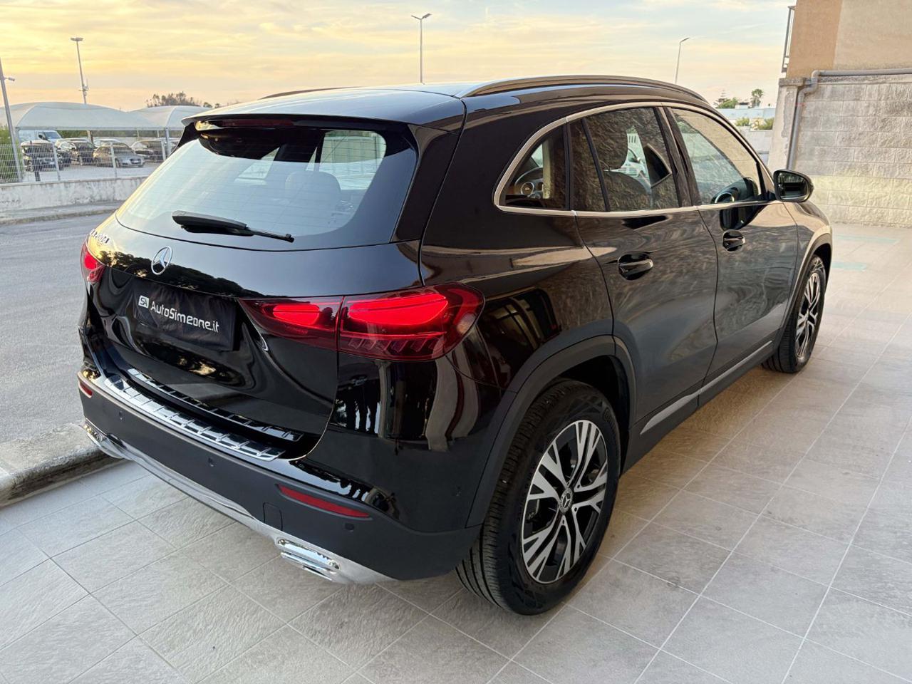MERCEDES-BENZ GLA 200 d Automatic Business Extra - 5