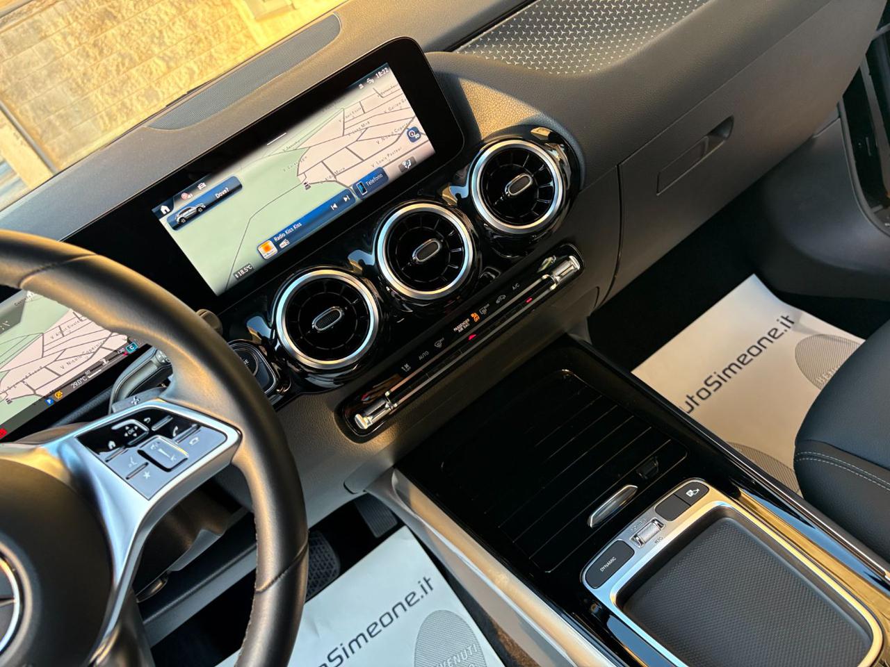 MERCEDES-BENZ GLA 200 d Automatic Business Extra - 21