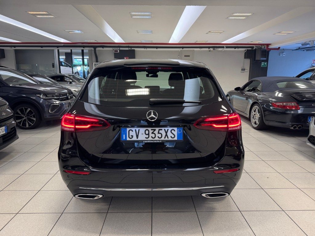 MERCEDES-BENZ B 180 Sport--28.300KM-- - 6