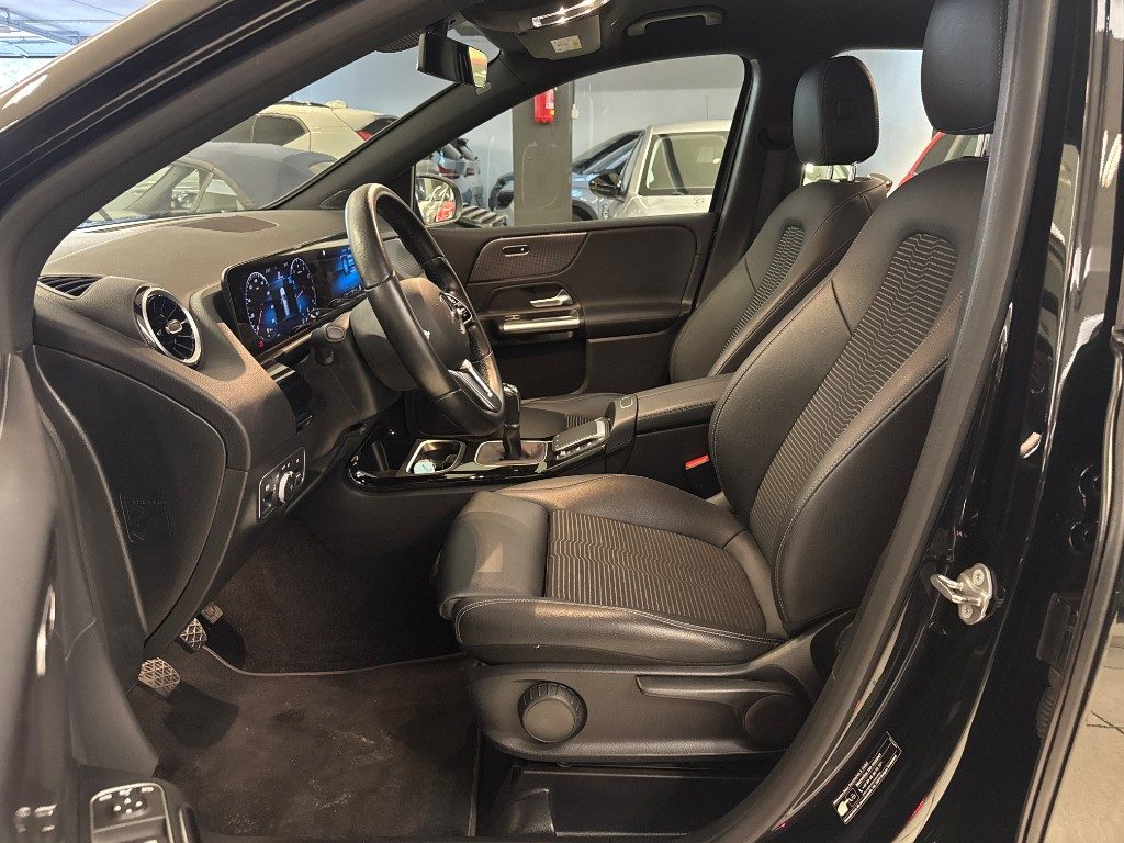 MERCEDES-BENZ B 180 Sport--28.300KM-- - 16