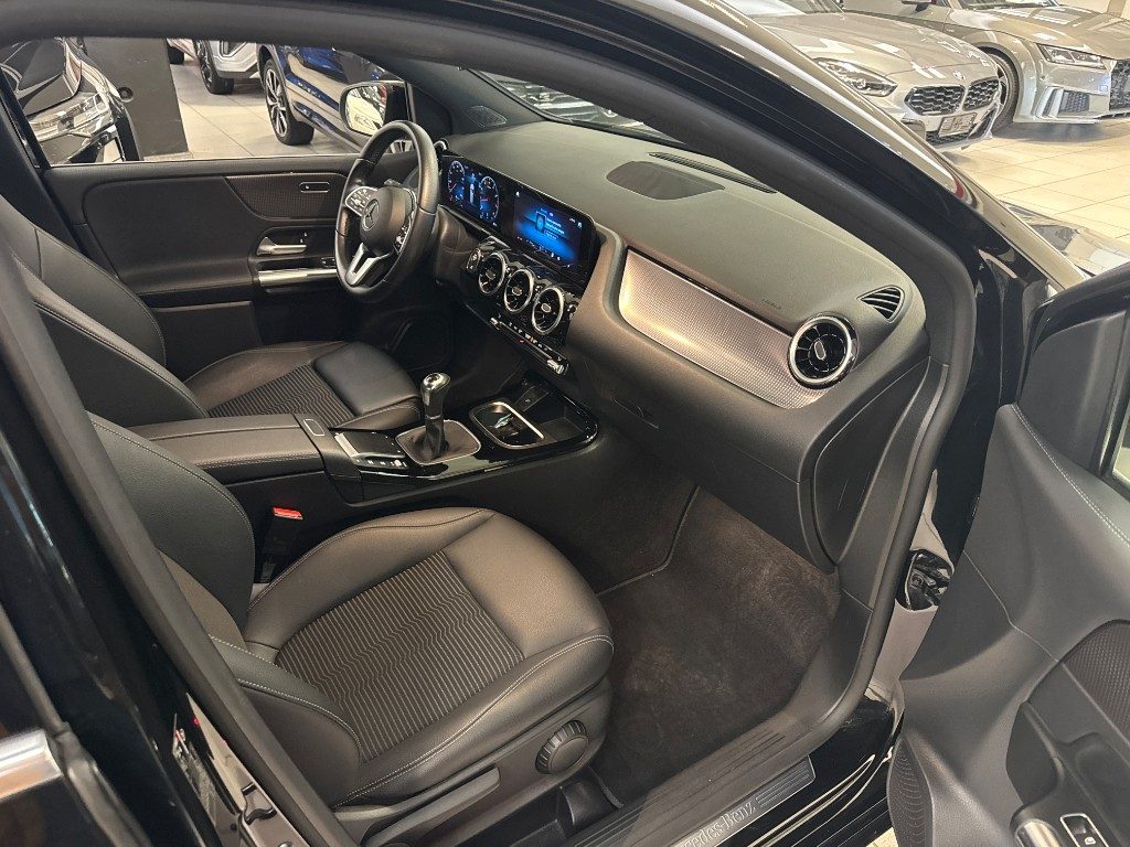 MERCEDES-BENZ B 180 Sport--28.300KM-- - 9