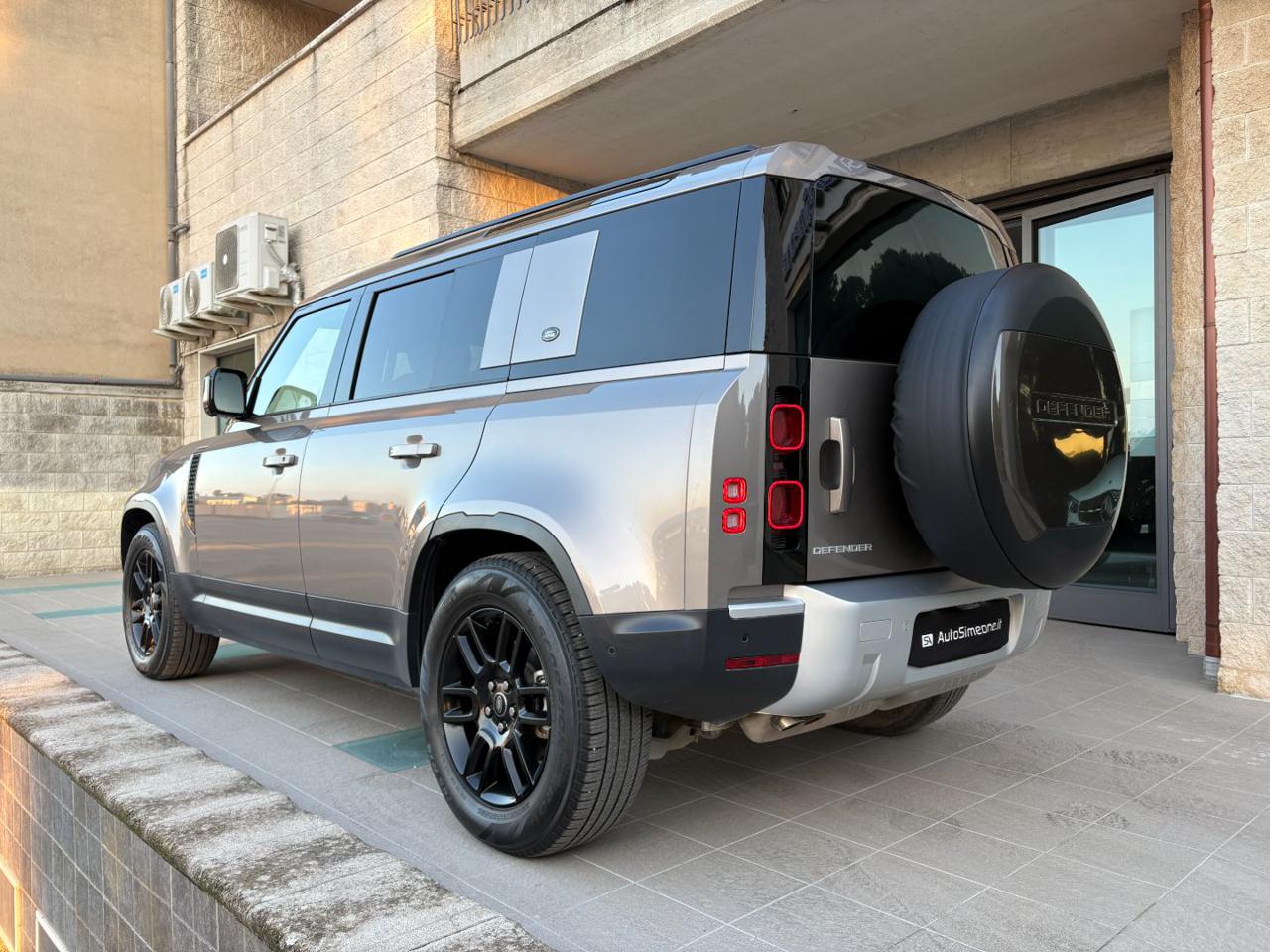 LAND ROVER Defender 110 3.0D I6 200 CV AWD Auto SE. - 7