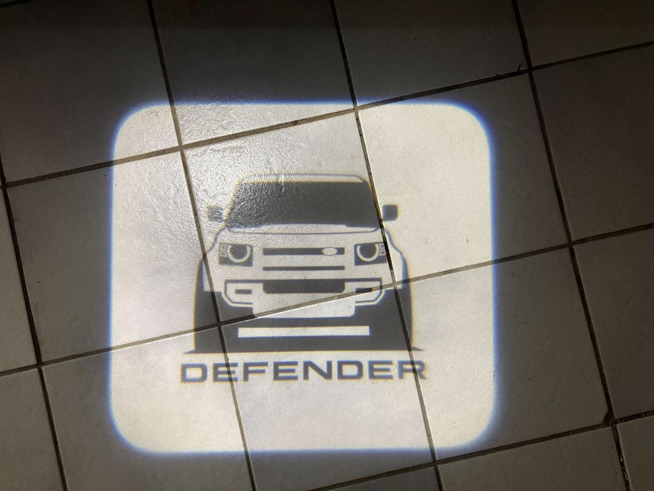 LAND ROVER Defender 110 3.0D I6 200 CV AWD Auto SE. - 22