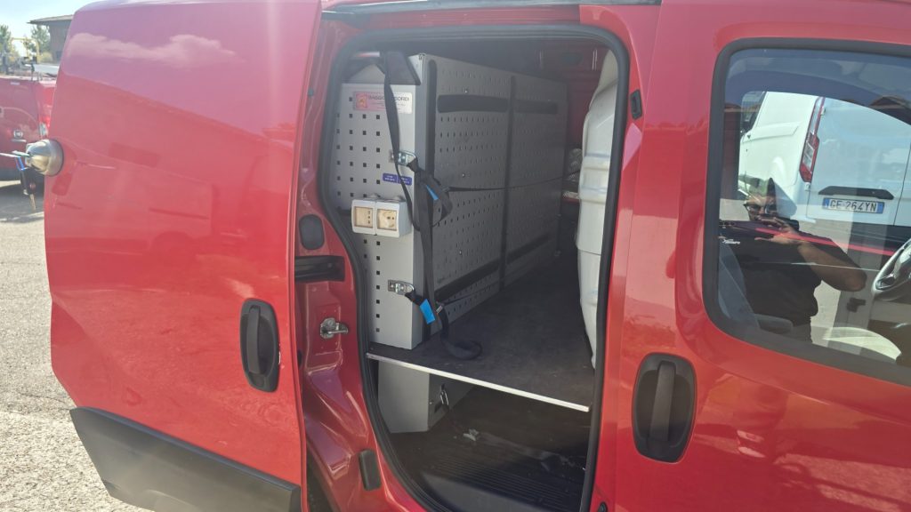 FIAT Fiorino 1.3 MJT 95CV Adventure SX allestimento officina E6 - 8