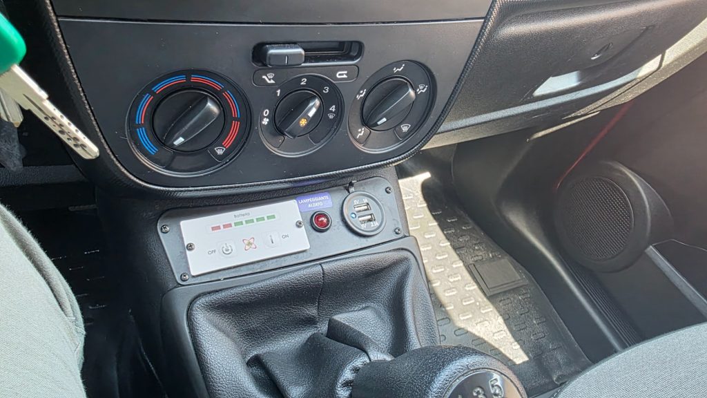 FIAT Fiorino 1.3 MJT 95CV Adventure SX allestimento officina E6 - 14
